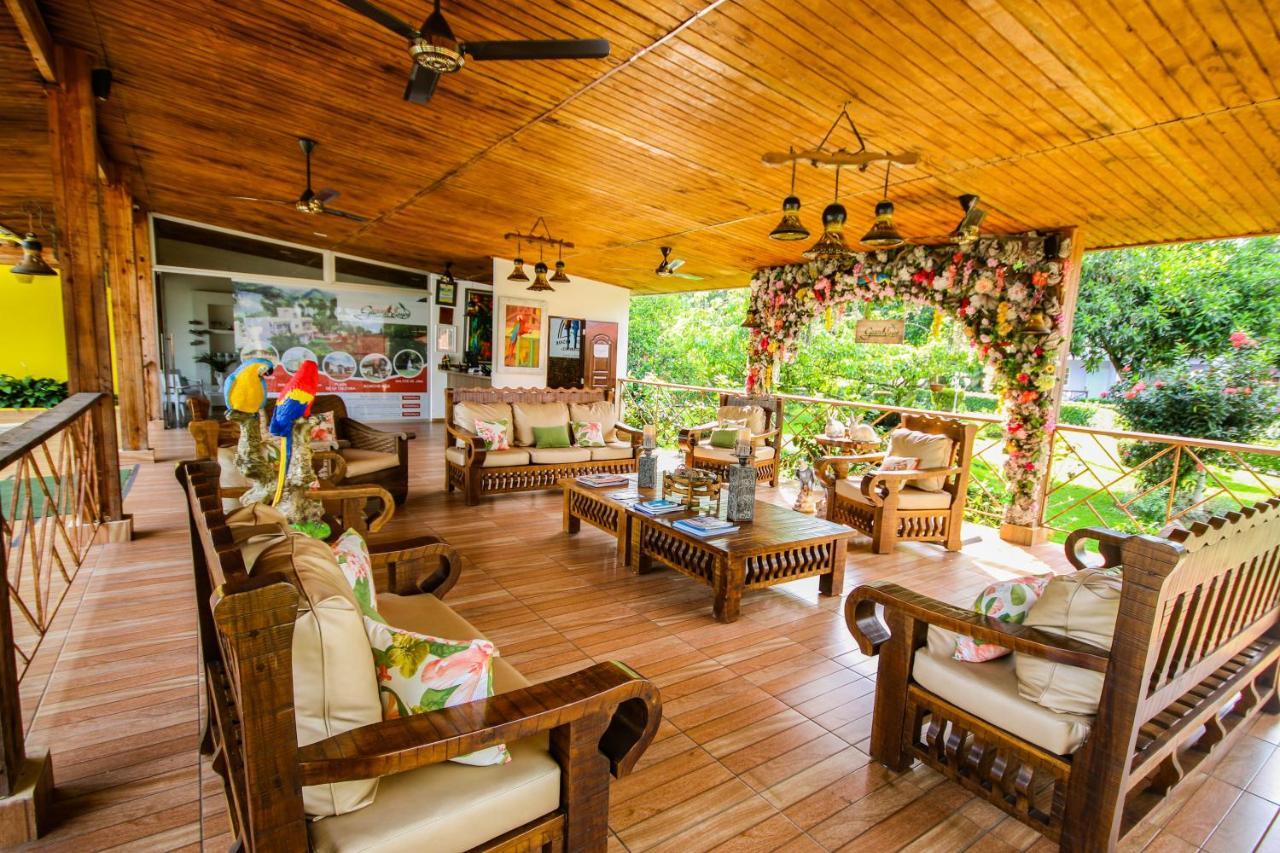 Deluxe Suites Guacamayos - Eco-Lodge & Swimming Pool Bonao Exterior foto